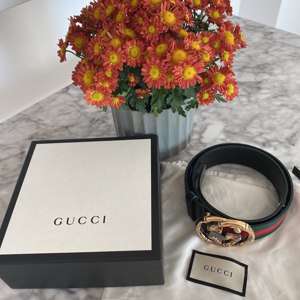 Authentic Gucci belt size 85/34